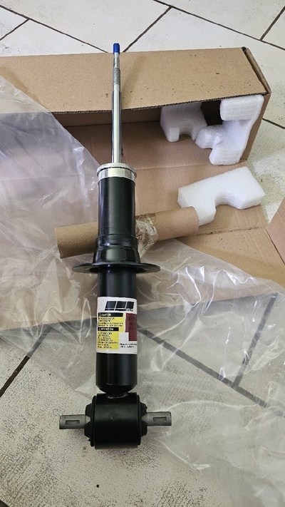 Амортизаторы передняя cadillac escalade , gmc yukon , chevrolet 84176631 580 - 1108