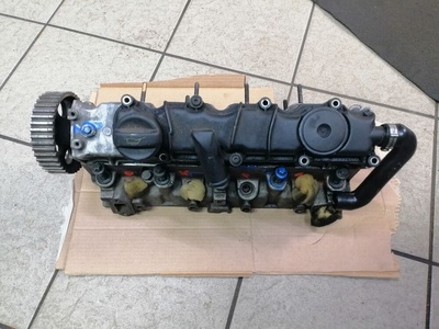 Головка блока цилиндров Citroen Berlingo 1 2001