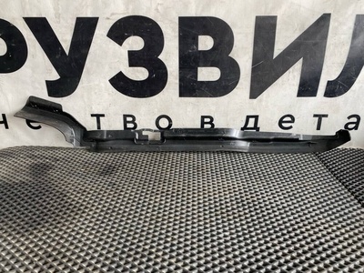 2048009 уплотнитель двери левой Scania 6