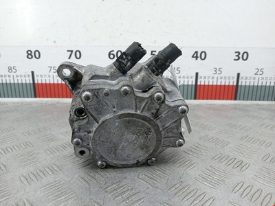 03G145209 Насос вакуумный (тандемный) Audi A4 B7 (2004-2009) 2007 ,MN980198