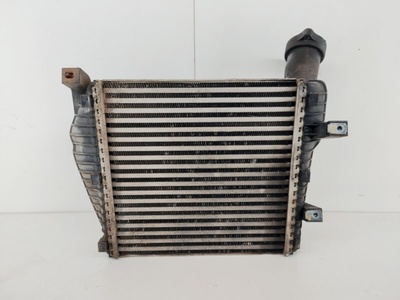7L6145803D интеркулер Volkswagen Touareg 2 NF