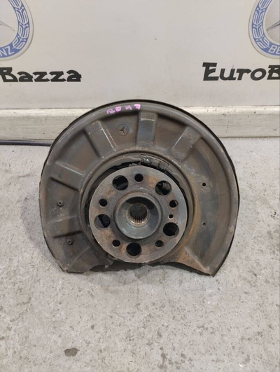 A2123502208 Задний правый кулак Mercedes W212 Mercedes W212 E 2009>