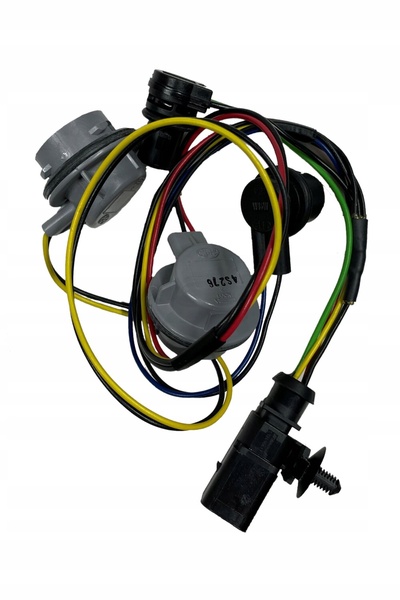 4L0945221 WIĄZKA DO LAMPY TYLNEJ OE AUDI Q7 I
