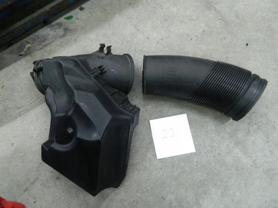 06E129615J a6 c7 4g трубки впуска воздушный резонатор 2.8 fsi chv a7 4g