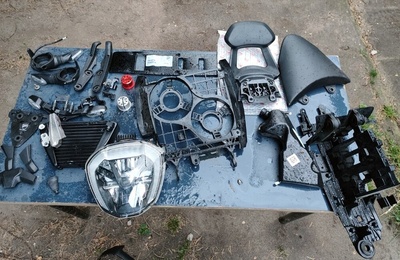 48018801A Запчасти кресло стеллаж радиатор вентиляторов ducati x diavel xdiavel