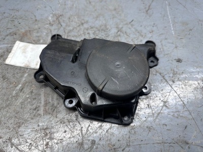 04E103464AN Маслоотделитель (сапун) Skoda Octavia A7 2019