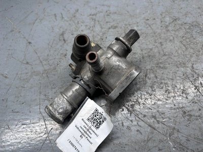 038121133A Фланец (тройник) системы охлаждения Seat Leon 1 2001