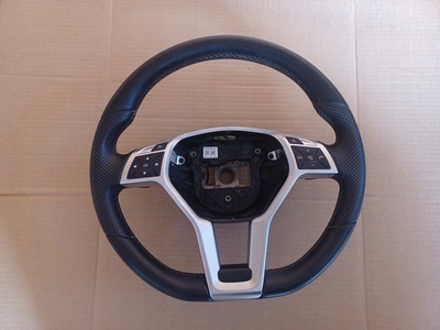 A1724608803 MERCEDES SLK W172 172 KIEROWNICA SKÓRA ŁOPATKI