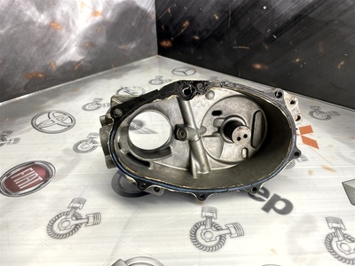 06F103107G Крышка фазорегулятора Audi A4 8ED 2005