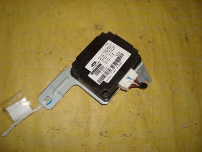 95300C5200 Блок упр-я 95300-C5200 на Kia Sorento UM D4HE Kia 95300-C5200 95300-C5200