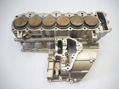 786216929350272 Bmw k 1600 gt gtl 10 - 16 цилиндры blok поршни