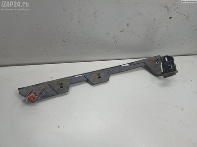 13140760 Кронштейн бампера переднего Лев. Opel Signum 2004