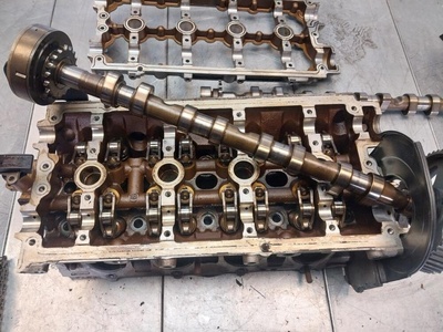 06D103373AL Головка блока цилиндров Seat Leon 1 поколение 2003 , 06F103063C