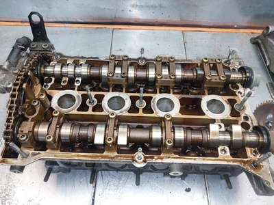 06A103373P Головка блока цилиндров Audi A6 C5/4B 2003