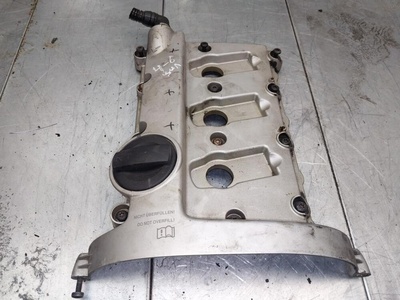 06C103471F Клапанная крышка Audi A8 D3/4E 2003