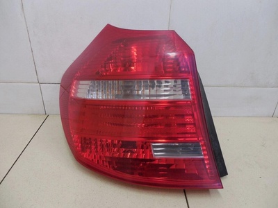 63217164955 Фонарь задний левый BMW 1-серия E87/E81 2004>