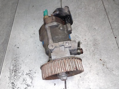 8200423059 ТНВД Renault Clio 3 поколение 2006 , 8200057225