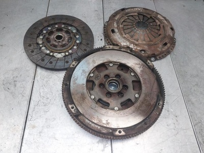 021105266J Комплект сцепления Volkswagen Bora 1 поколение 2002 , 06A141031K, 06A141025KX