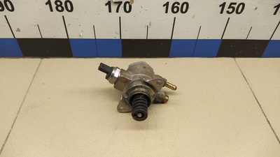 03C127026E Насос (ТНВД) бензиновый VW Tiguan 2007-2011