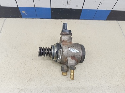 03C127026C Насос (ТНВД) бензиновый VW Tiguan 2007-2011