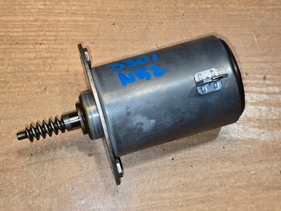 7518204 шток моторчик двигатель valvetronika bmw e90 e91 e65 e60 e61 2.5 3.0 n52