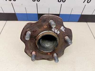 4245042040 ступица задняя TOYOTA RAV 4 2006-2013
