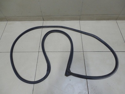 6787112530 Уплотнитель двери TOYOTA Corolla E15 2006-2013