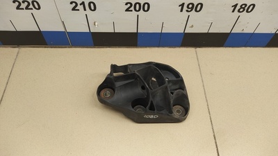 5N0711789A Кронштейн крепления троса КПП VW Tiguan 2007-2011