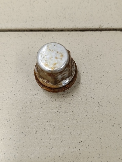 9094201007 Гайка колеса TOYOTA Corolla E15 2006-2013