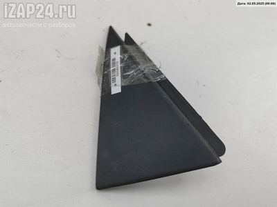 3A5853267 Накладка двери задней левой Volkswagen Passat B4 1994