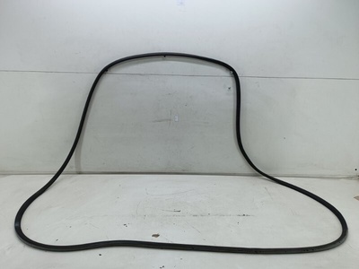 7P0837911A Уплотнитель двери Volkswagen Touareg 2 NF