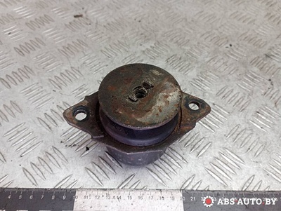 357199402C Подушка крепления двигателя Volkswagen Passat B5 1996 ,357199402A
