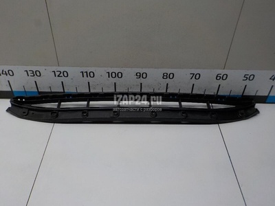 8U0807683 Решетка в бампер VAG Q3 (8U) (2012 - 2018)