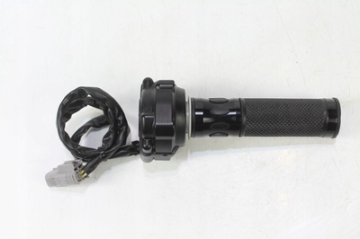 5654322349999370Z650283932 Ducati monster 821 14 - 17 rolgaz переключатель правый