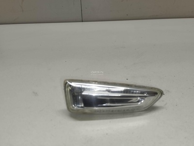 1713005 Повторитель на крыло правый GM Zafira C (2013 - 2019)