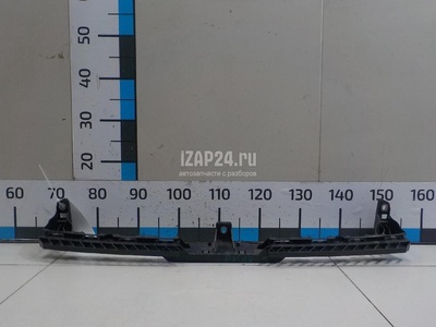 5G0805705R Направляющая переднего бампера VAG Golf VII (2012 - 2020)