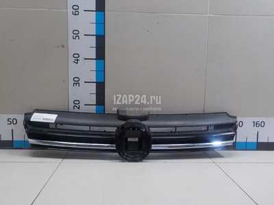 5G0853651CCZLL Решетка радиатора VAG Golf VII (2012 - 2020)