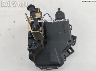 4B0839015B Замок двери задней левой Audi A6 C5 (1997-2005) 1999