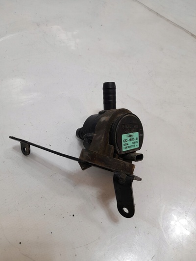 K2G318D473BA Форд edge рестайлинг 19 - насос радиатора k2g3 - 18d473 - ba 2.0 сша