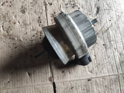 4F0199382 Подушка крепления двигателя Audi A6 C6 (S6,RS6) 2006