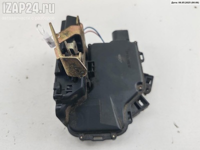 4B0839015B Замок двери задней левой Audi A6 C5 (1997-2005) 1999
