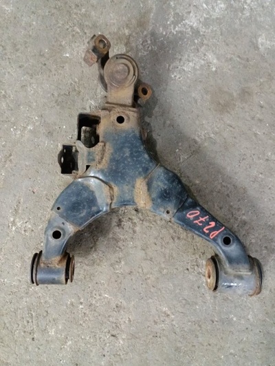 4806809100 Рычаг передний нижний правый Toyota Sequoia II 2008 - 2022 2008