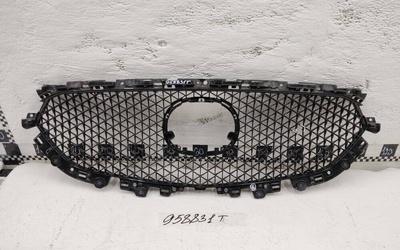 KB8C50719 Решетка радиатора Mazda CX-5 2