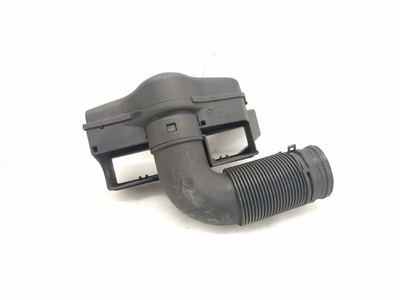 8U0129618C Воздуховод Audi Q3 8UB , 1KD805962