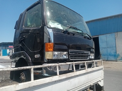 ФАРА Mitsubishi FUSO Fighter FK61FK