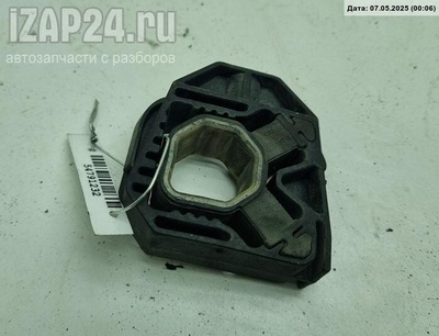 1k0121367c Кронштейн радиатора Volkswagen Touran 2004