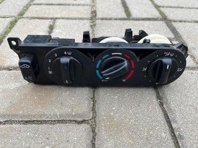 1638300185 панель вентилятора мерседес мл w163 a