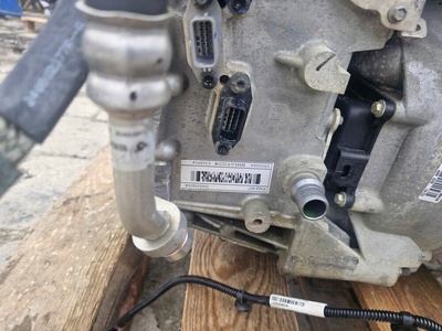 RENAULT 290032125r зарядное устройство для akumulatora зои 2019r