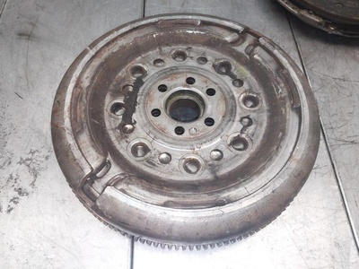004599 Комплект сцепления Seat Toledo 2 поколение 2001 , YM217563CA, YM217550CA