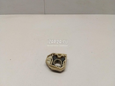 1K0121367P Кронштейн радиатора VAG Caddy IV (2016 - 2020)